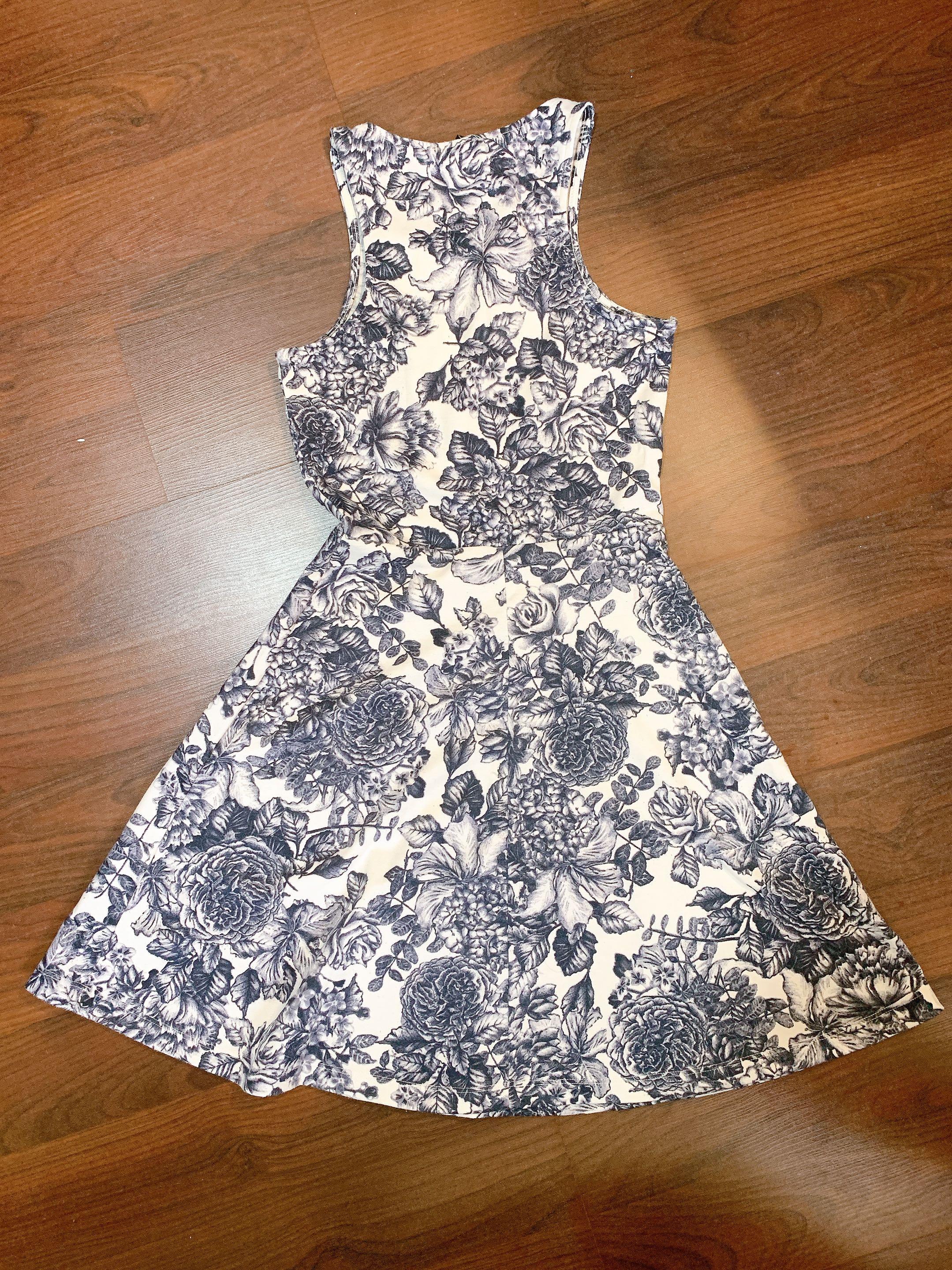 Hnm Floral Print Skater Dress Women S Fashion Clothes Dresses Skirts On Carousell