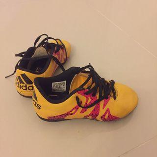 Kasut Bola Adidas Sports Carousell Malaysia