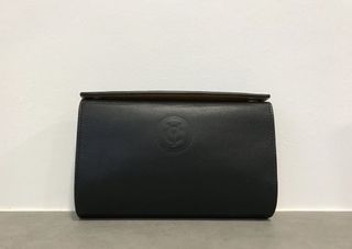 (Category: ) located in . Submitted by chan_yew_leather_artisans (Listing ID 1020369556, Image 1). Description: .
