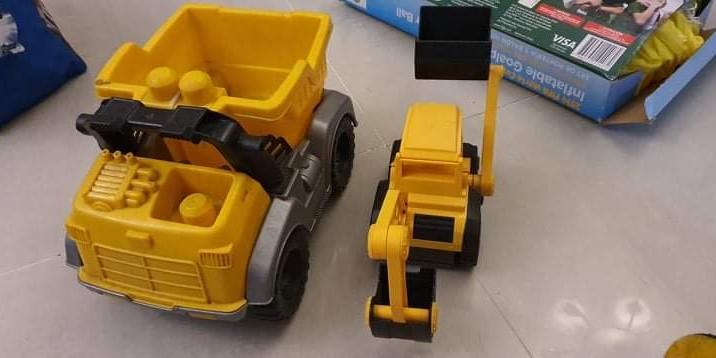 mega excavator toy