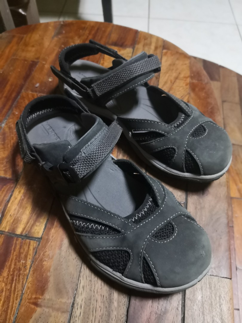 merrell sandals