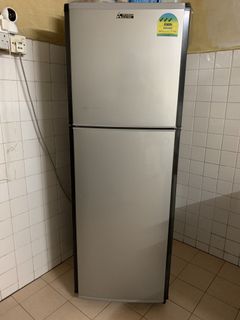 (Category: ) located in . Submitted by airv_ (Listing ID 1020513450, Image 1). Description: .