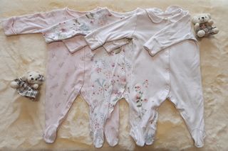 (Category: ) located in . Submitted by el_wardrobe (Listing ID 1020406330, Image 1). Description: .