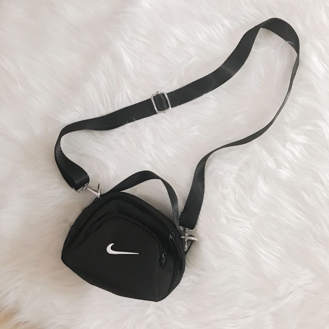nike mini sling bag
