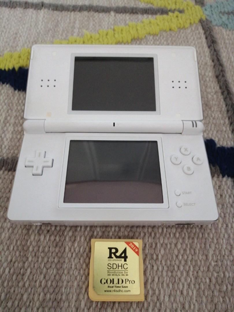Nintendo DS Lite with R4 Card, Gaming, Video Game Consoles, Nintendo on Carousell
