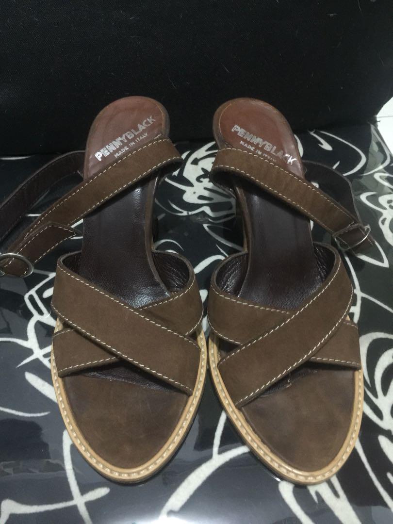 Pennyblack Leather Italy Heels (Category: Heels) located in Quezon City. Submitted by rmave (Listing ID 1020534489, Image 1). Description: Authentic Pennyblack Brown Heels Made in Italy Leather Classy Crossback Strap In Good Condition Sign of usage RFS: Decluttering, Closet Clean Up Price: P800 NOW, Last Price: P350 Pick Up Fee by the Buyer Location: Quezon City .