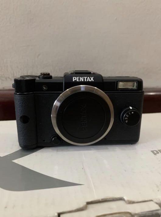 Pentax Q 01 Standard Prime Camera (Category: Cameras) located in Quezon City. Submitted by openstorage (Listing ID 1020443435, Image 2). Description: 10/10 condition camera, no scratches/marks. Used only three times. Bought in 2015. Super clear photos. Can also take videos. Comes with the 01 standard prime lens, one memory SD card (8 gb), complete set of wires and charger, camera manual and software CD. Cons: Comes with a bag i bought for it (alt