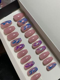 (Category: ) located in . Submitted by prettystuff.sg (Listing ID 1020519669, Image 1). Description: .