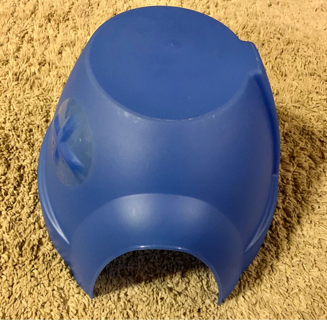 Rabbit/Guinea pig plastic house, Pet Supplies, Homes & Other Pet