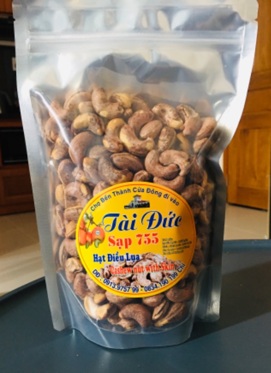 Roasted cashews, lightly salted snack, 500g  FAMOUS VIETNAMESE SNACK