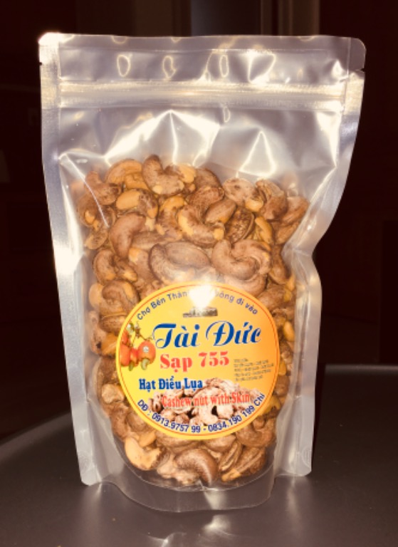 Roasted cashews, lightly salted snack, 500g  FAMOUS VIETNAMESE SNACK