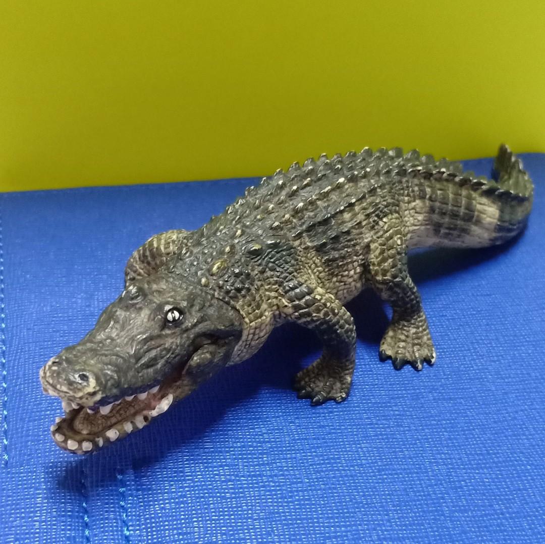 schleich alligator