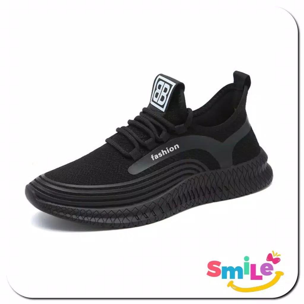 Smile Cod Sepatu Kasual Pria Sport Import Training Running Shoes Import Sp 140 Free Kaos Kaki Btm Yl 03 Men S Fashion Footwear Sneakers On Carousell
