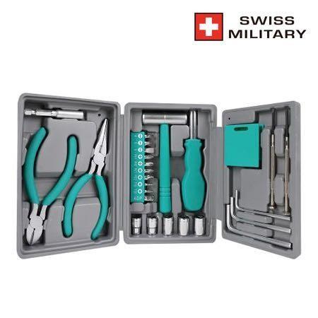 Swiss military tool new arrivals set