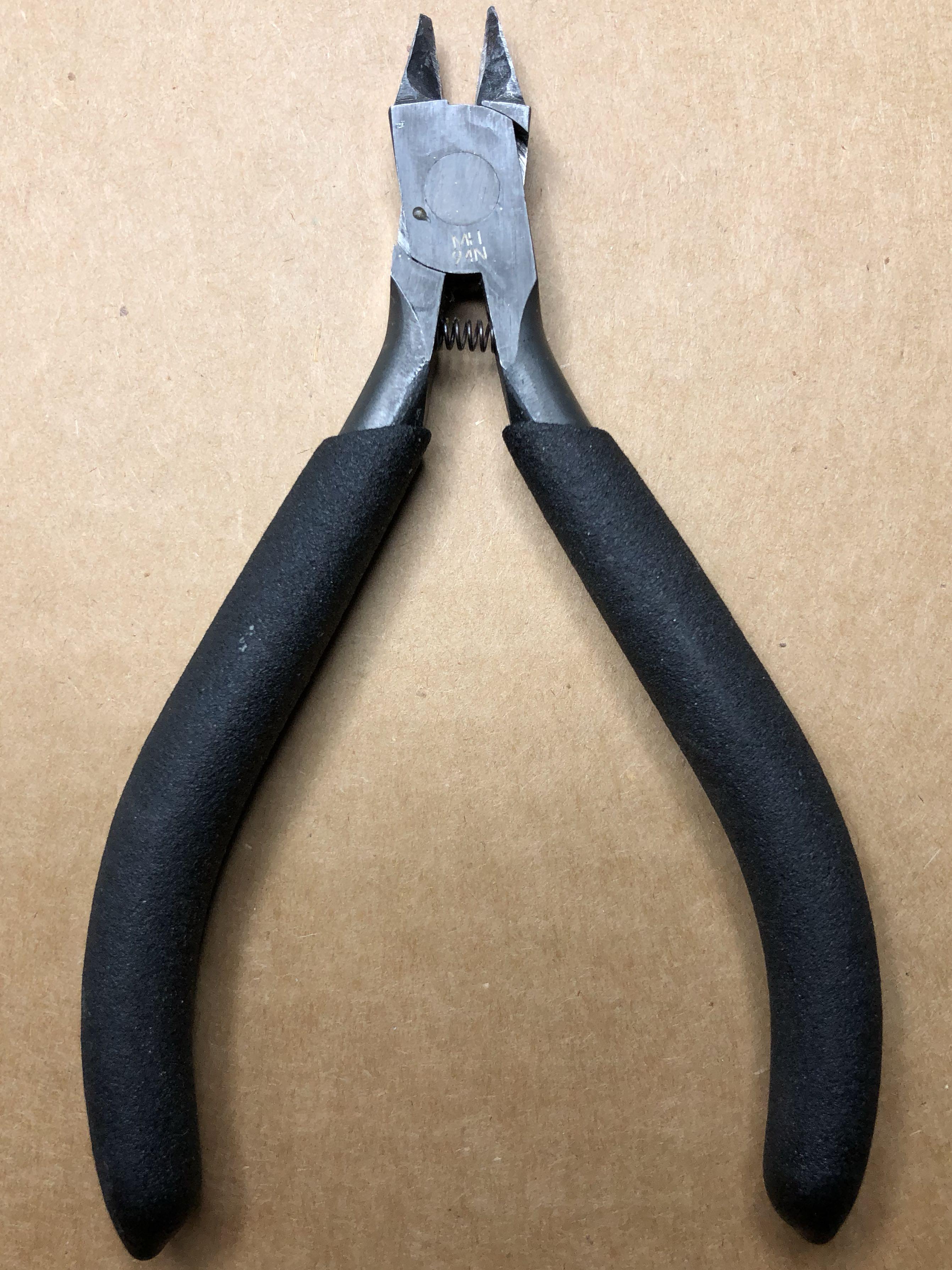 Tamiya Craft Tools Series Side Cutter for Plastic scale model parts tree (Category: Craft Supplies & Tools) located in Manila. Submitted by number0101 (Listing ID 1012968732, Image 2). Description: THIS AD WILL BE DELETED ONCE ITEM IS SOLD Tamiya Craft Tools Series no.1 Side Cutter for Plastic Item No: 74001 Used item. ★Made for use with plastic parts, the heat treated blades give a superb quality of cut and fantastic longevity thanks to the spec