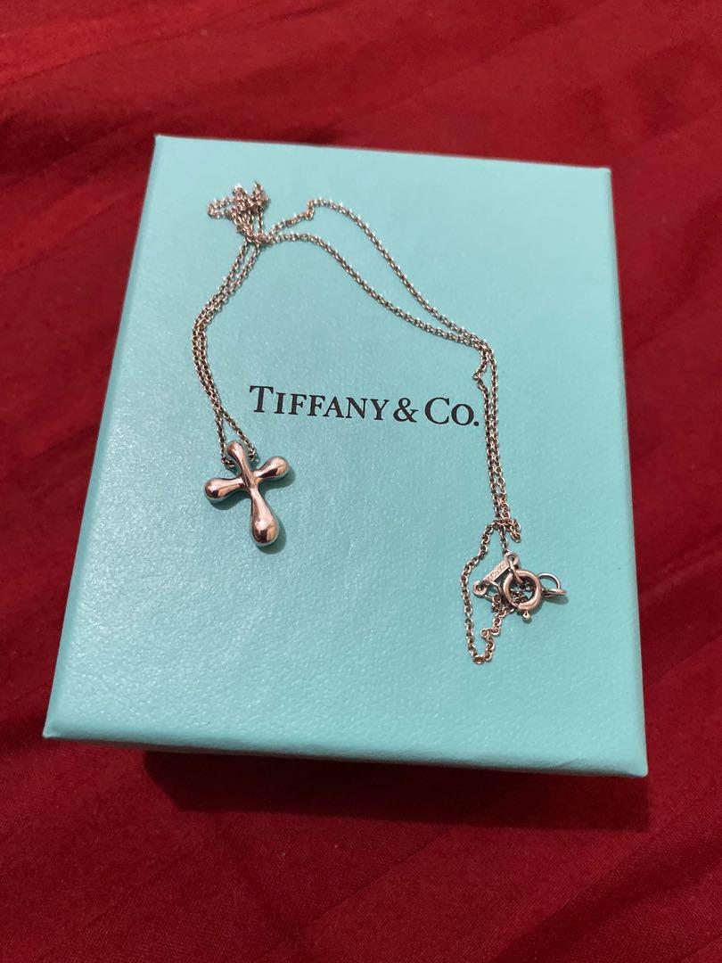 Tiffany T\u0026Co Elsa Peretti Cross Pendant 