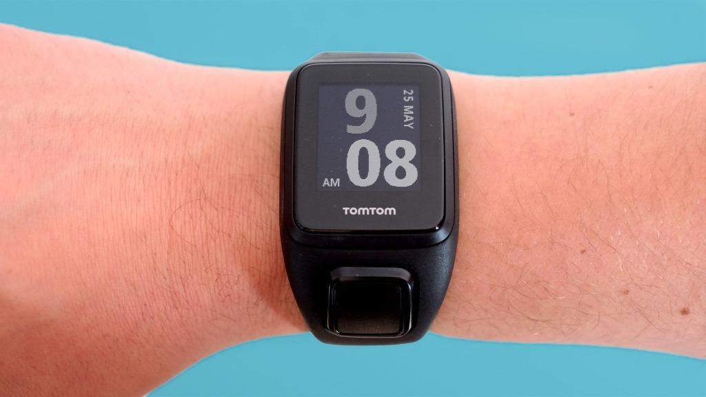 Tomtom Runner 3 Cardio Fitness Watch Black Size L Waterproof Sports Sports Games Equipment On Carousell