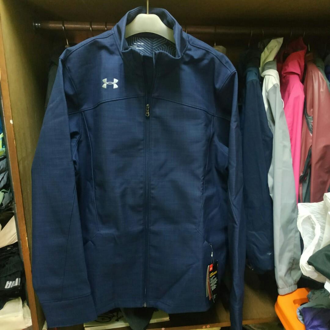 Under armour men's barrage softshell jacket top