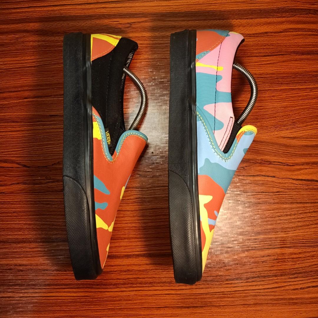VANS SLIP ON NEON CAMO Men s Fashion Footwear Sneakers on Carousell