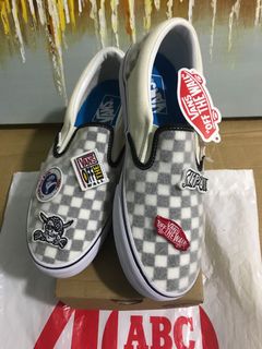 (Category: ) located in . Submitted by solestuff (Listing ID 1020536532, Image 1). Description: .