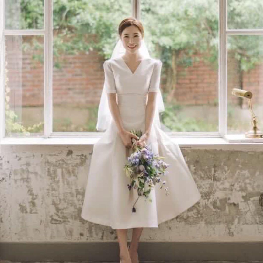 White pre wedding dress outlet