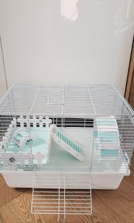 （分類：）位於 。 由 jmccheung 提交（商品編號 1020652346，圖片 1）。簡介： 。