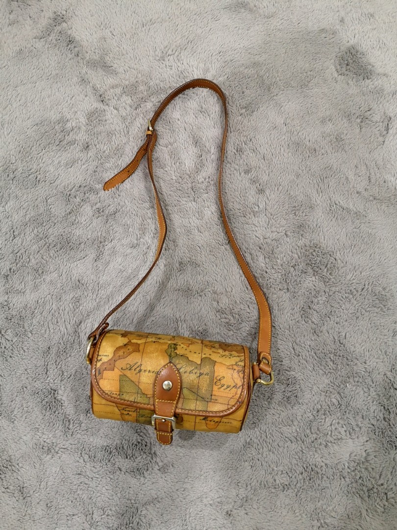 Alviero martini outlet sling bag