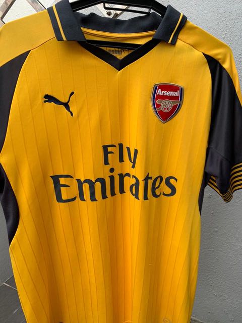 Arsenal Away Jersey 16 17 Sports Athletic Sports Clothing On Carousell