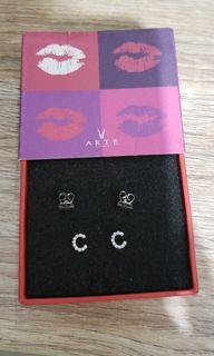 ARTE 英文字母C 耳環