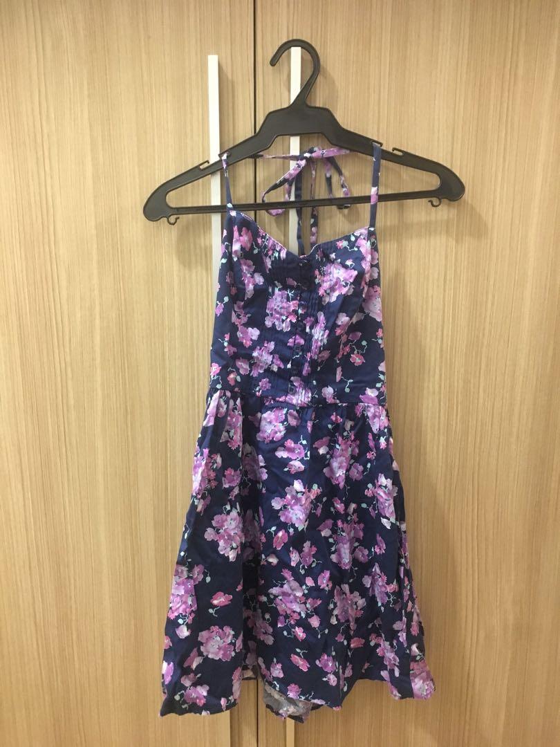 Blue Floral Summer Dress (Category: Dresses) located in Mandaluyong City. Submitted by camlu (Listing ID 1020716045, Image 1). Description: .