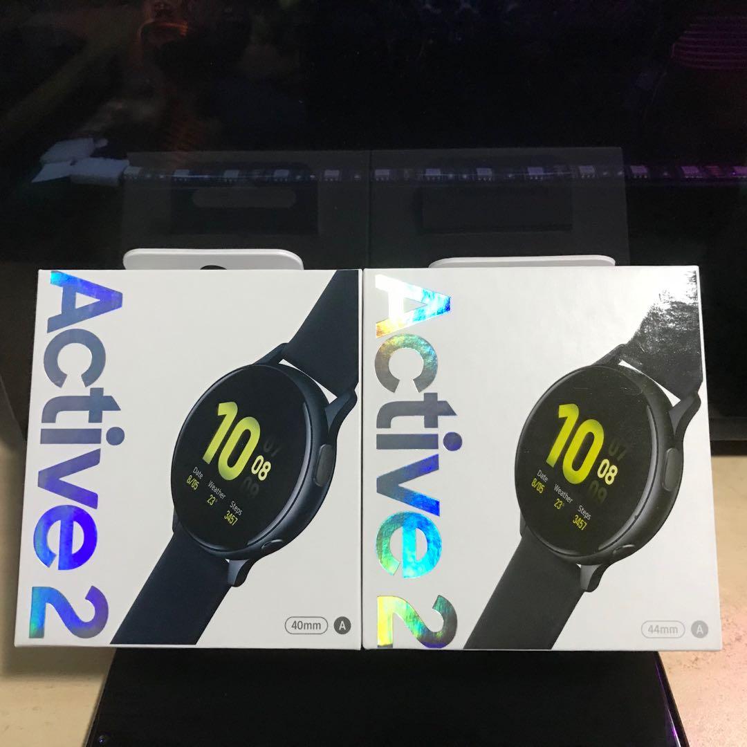 Samsung Galaxy Watch Active 2 Box