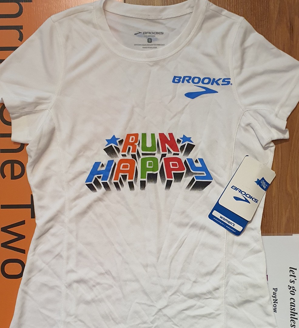 brooks running shirts women's