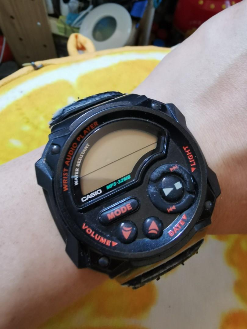 Casio on sale mp3 watch