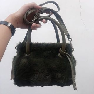 (Kategori: ) berada di . Dikirim oleh cellooow (ID iklan 1020608986, Gambar 1). Deskripsi: .