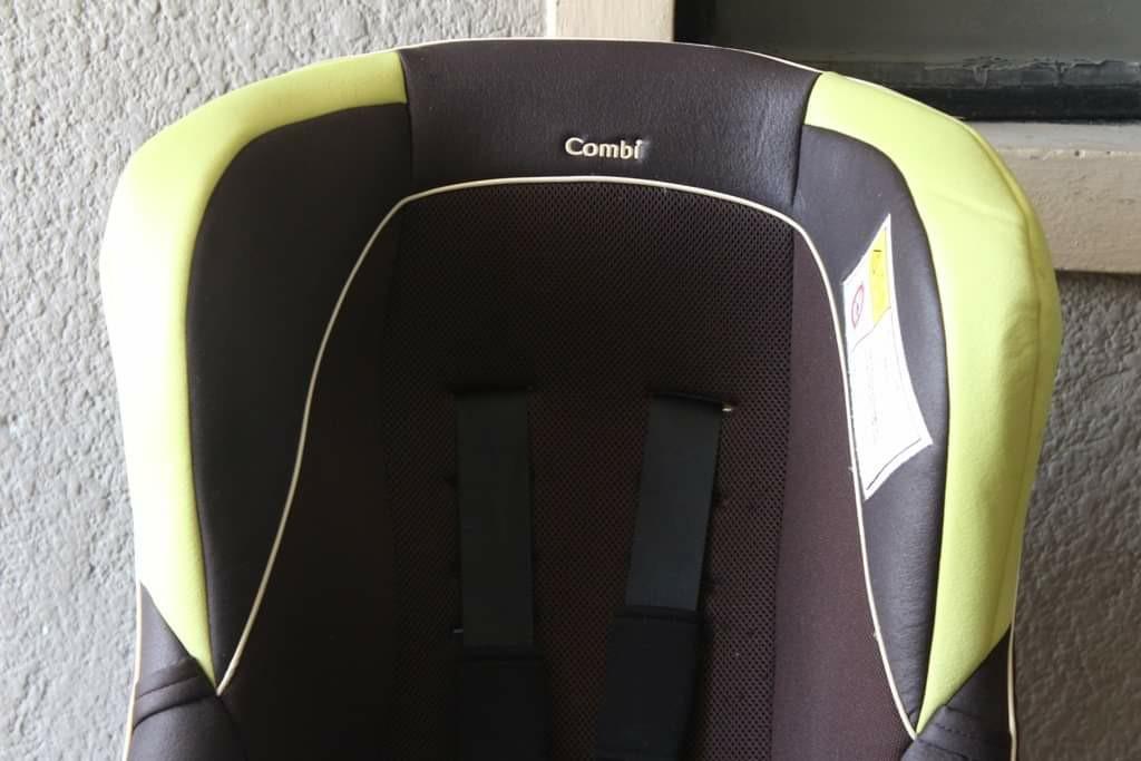 Combi Luxtia Turn baby car seat rotates 360 degrees, Babies & Kids