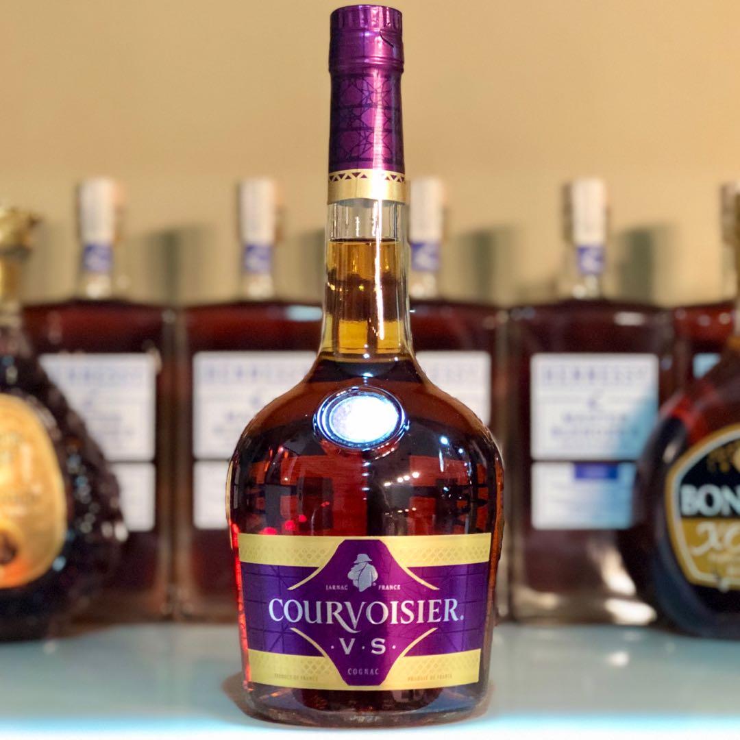 Courvoisier VS Brandy Cognac 700ml 0.7L, Food & Drinks, Alcoholic