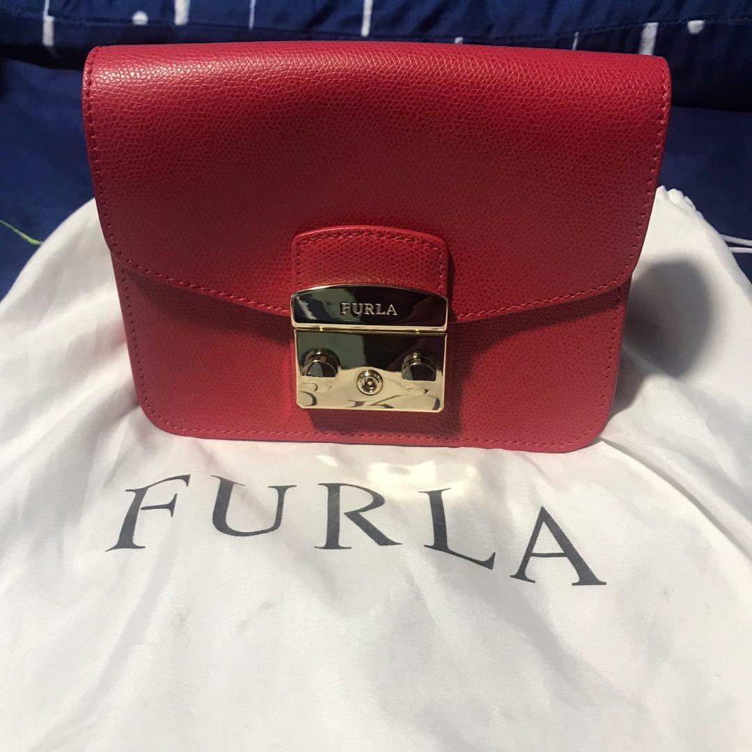 Furla metropolis sale mini crossbody ruby