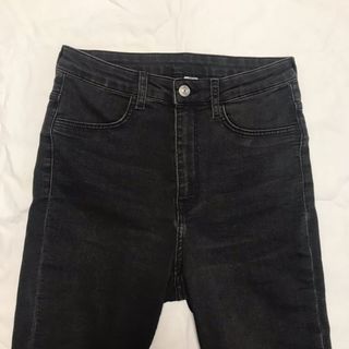 （分類：）位於 。 由 tooextra 提交（商品編號 1020658757，圖片 1）。簡介： 。