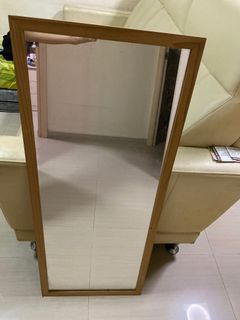 (Category: ) located in . Submitted by meek.shop (Listing ID 1020719518, Image 1). Description: .