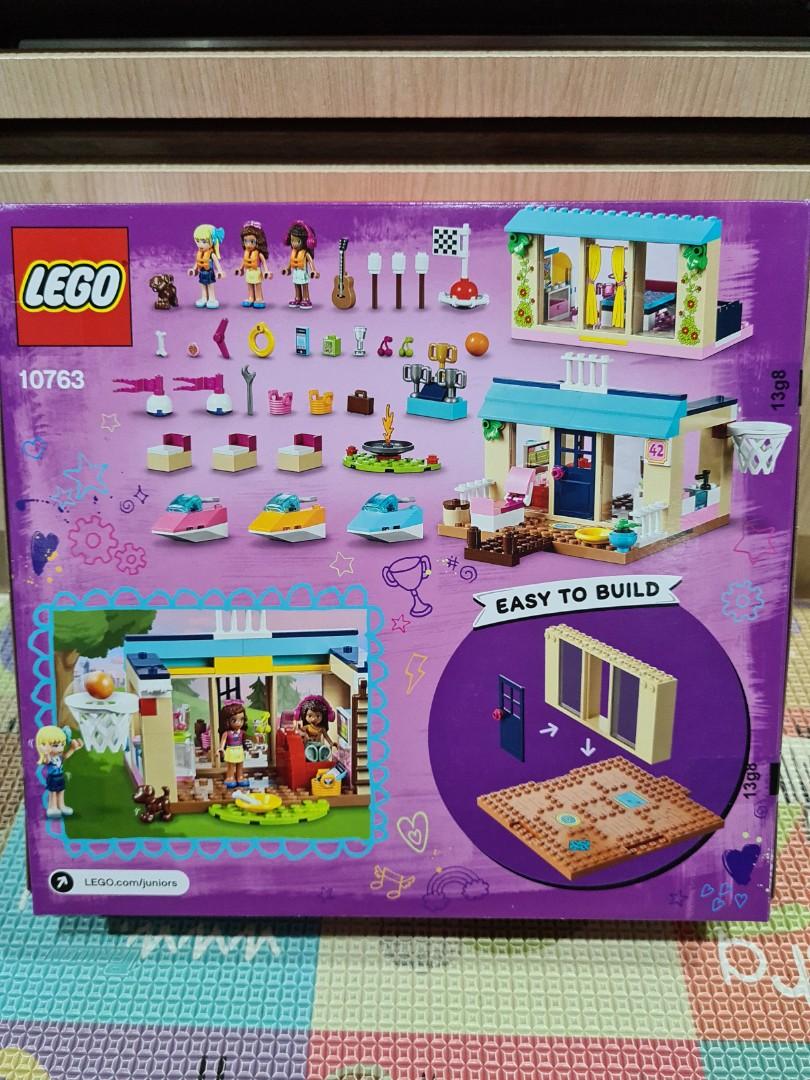 LEGO Juniors 10763 Lego Friends Stephanie s Lakeside House
