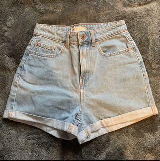 Mom shorts