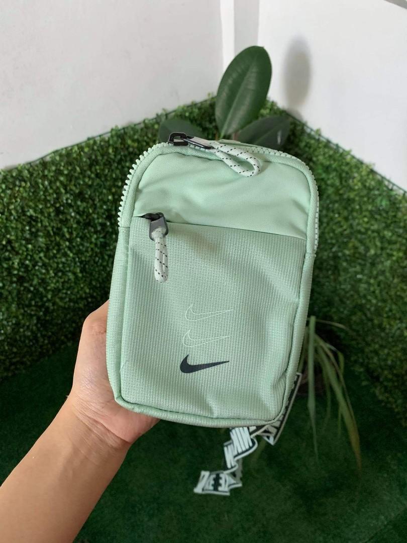 Mint green nike discount bag