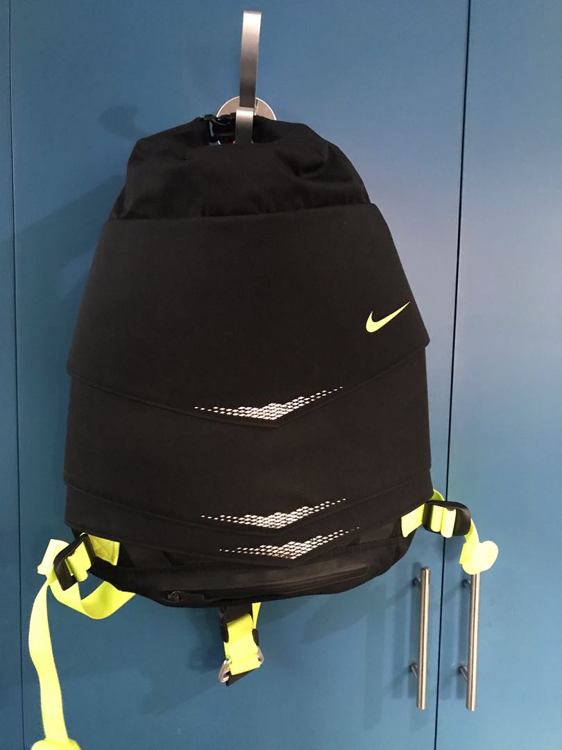 nike mog