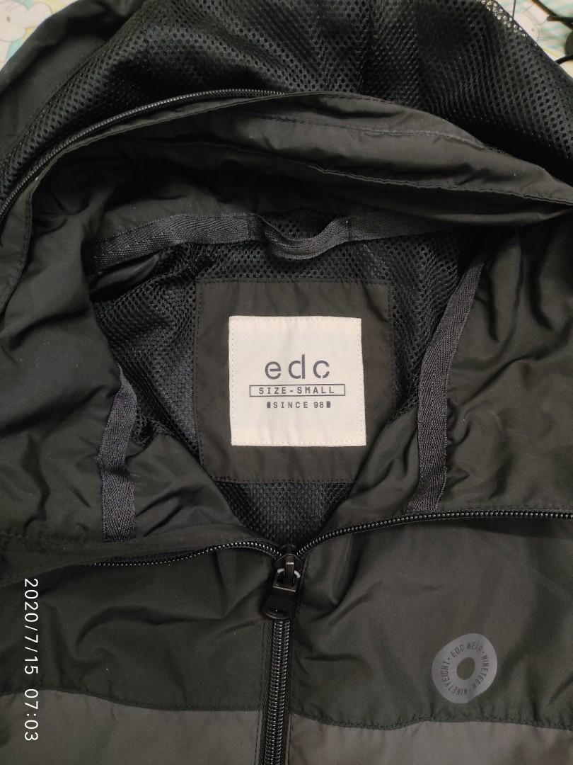 Original Esprit Windbreaker, Men's Fashion, Coats, Jackets and Outerwear on Carousell