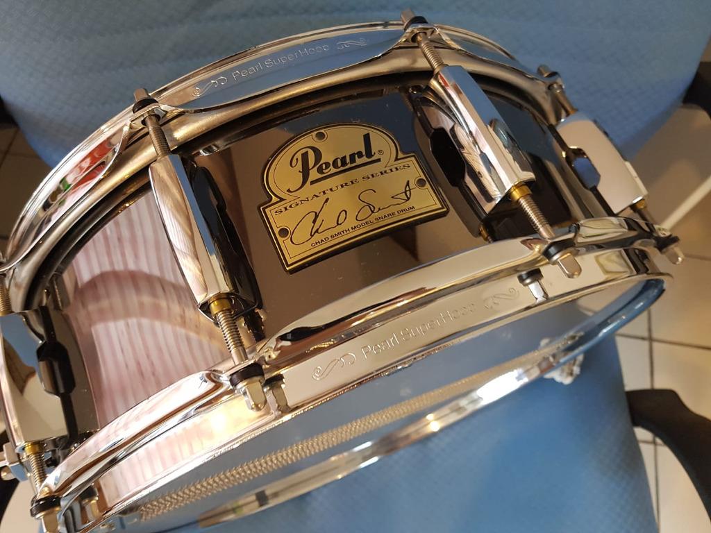 Pearl chad smith on sale signature