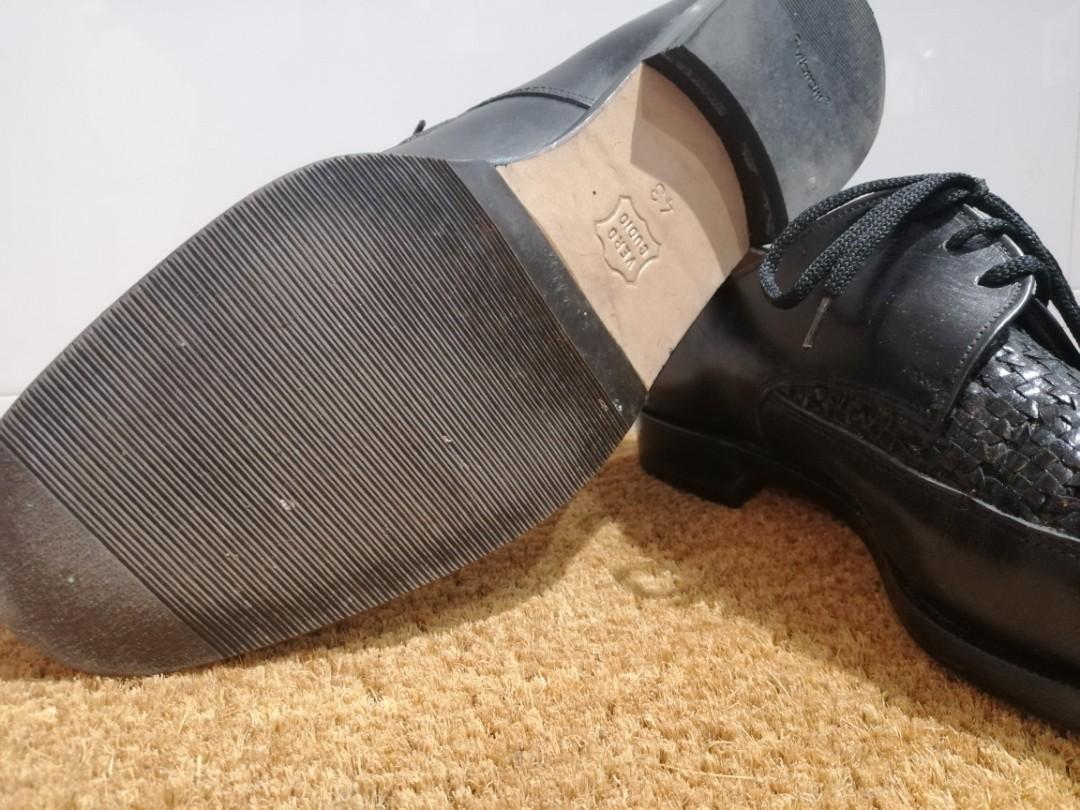 Premium Leather shoes. Vintage. Clearance. Men s Fashion