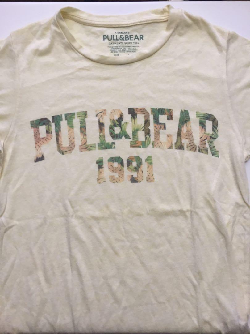 Pull & Bear Tee (Category: Longsleeves) located in Ampang. Submitted by feisal. (Listing ID 1020617698, Image 3). Description: Pull & Bear Tee Condition 9/10 Size S Pit 18 Length 27.5.