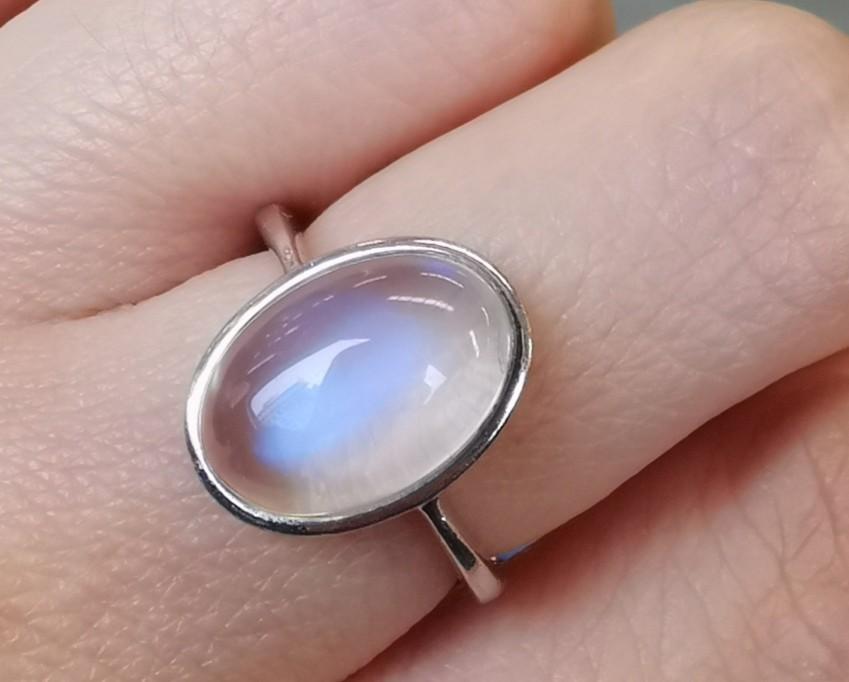 Genuine rainbow moonstone ring new arrivals