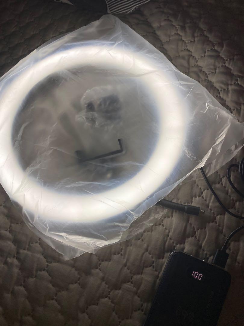 Ring light 26cm with 6ft stand and phone holder (Category: Lighting) located in Manila. Submitted by thullah (Listing ID 1020684928, Image 3). Description: #inManila #sweldo7 #makingthebest Beauty Mirror Live Ring Light 26 cm" with 6ft Stand tripod and Phone Holder very durable Brand new with box *3 colors light mode: white, warm yellow, and warm white. Each lighting mode has adjustable brightness, it can meet your different needs *The USB ports 