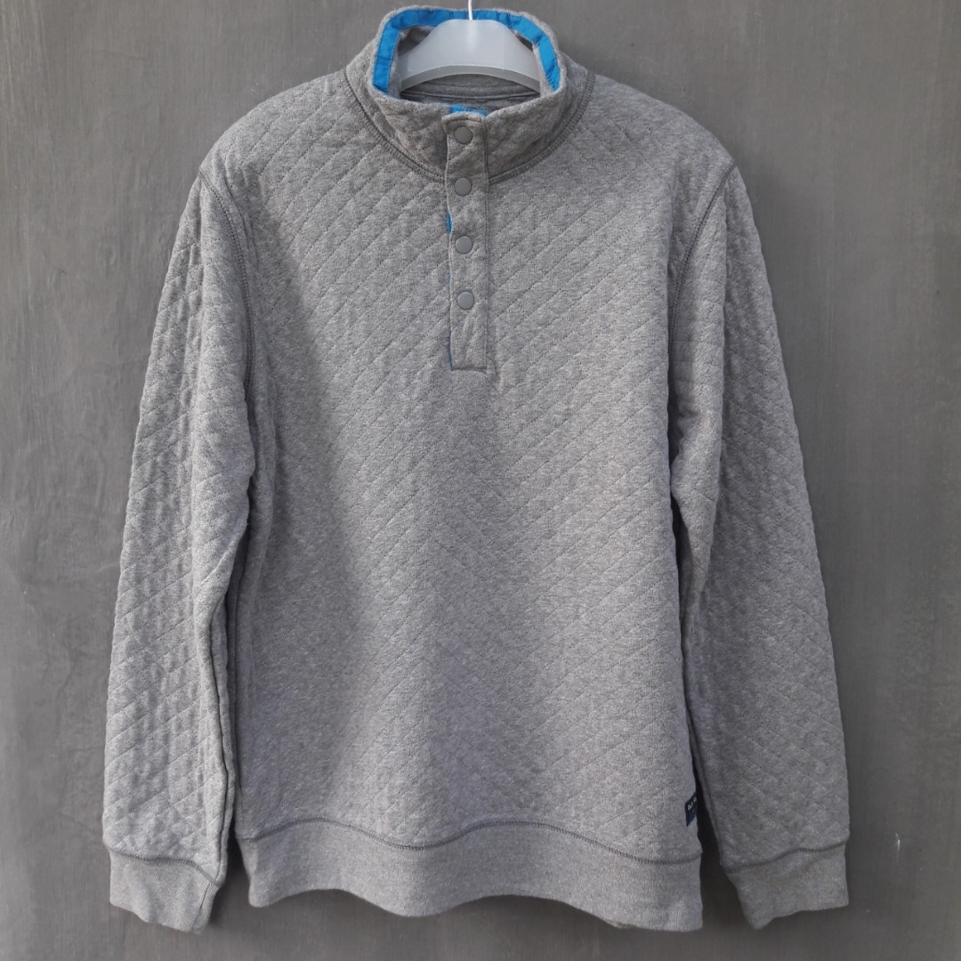Sweater Old Navy Original Import Size L Fesyen Pria Pakaian Baju Luaran Di Carousell